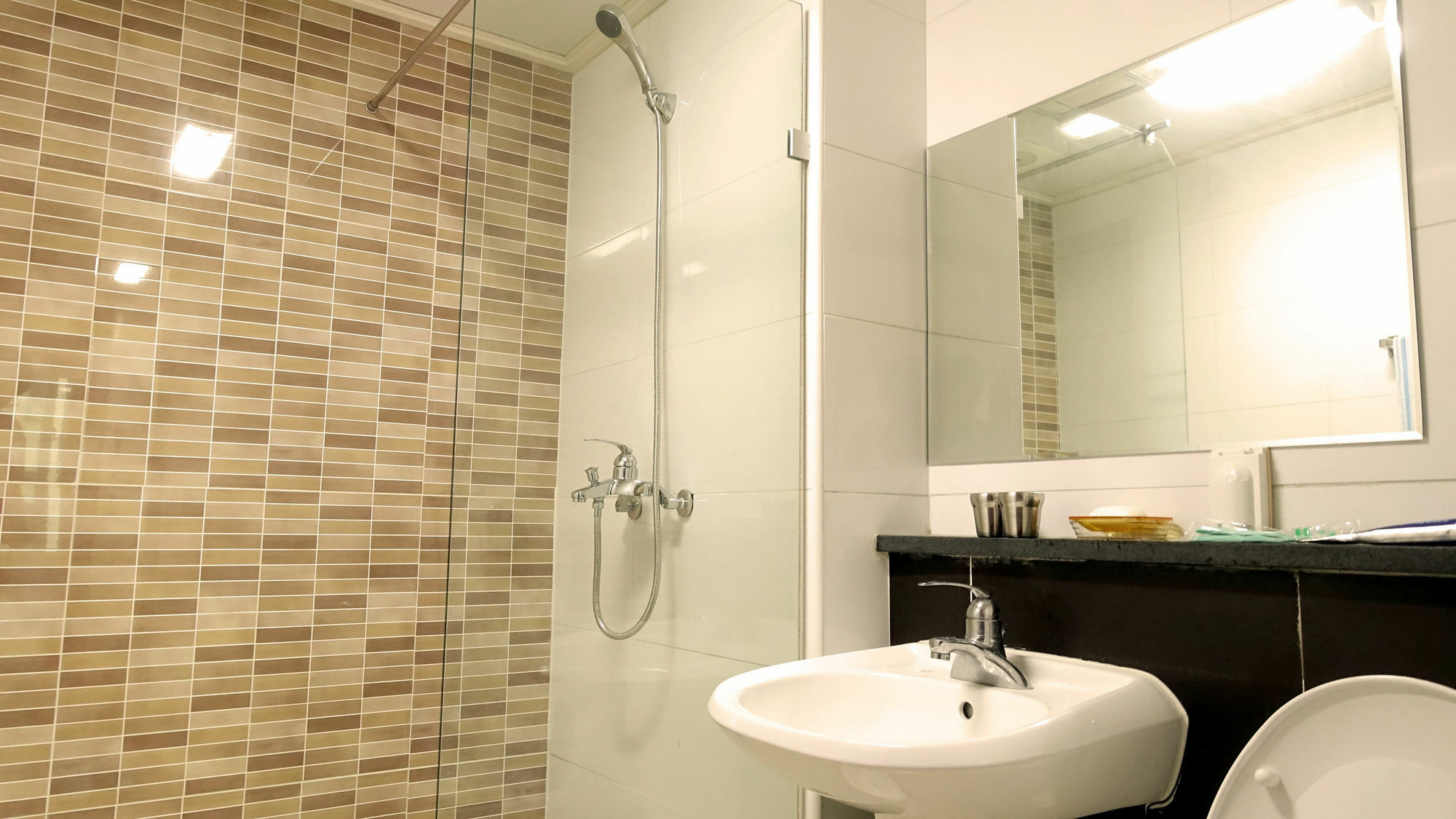 Happy Memory Hotell Jeonju Exteriör bild
