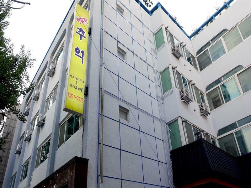 Happy Memory Hotell Jeonju Exteriör bild